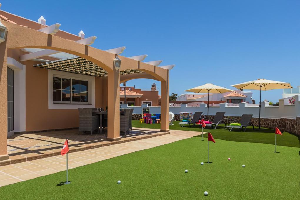 Perfect For Family Holidays With Private Pool, Near Beach And Golf- Villa Ashley 科斯塔德安提瓜 外观 照片