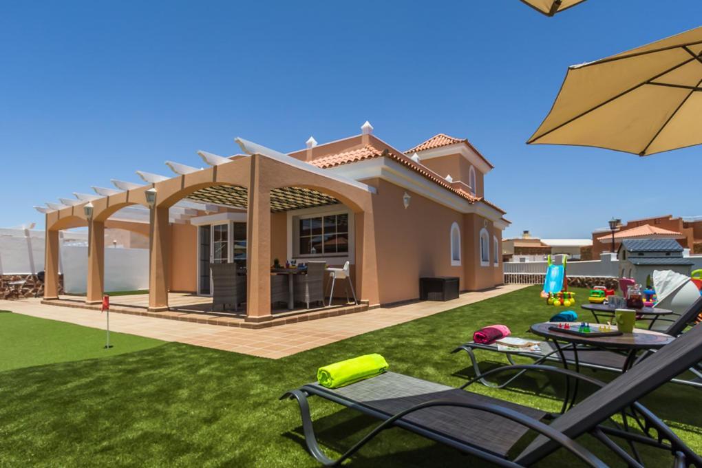 Perfect For Family Holidays With Private Pool, Near Beach And Golf- Villa Ashley 科斯塔德安提瓜 外观 照片