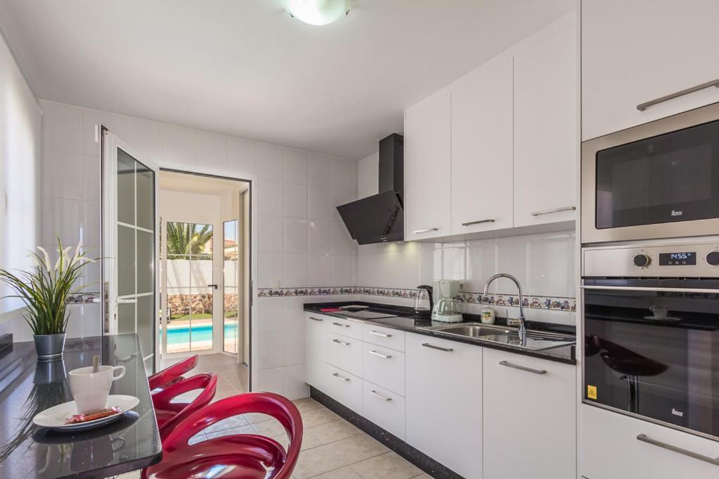 Perfect For Family Holidays With Private Pool, Near Beach And Golf- Villa Ashley 科斯塔德安提瓜 外观 照片