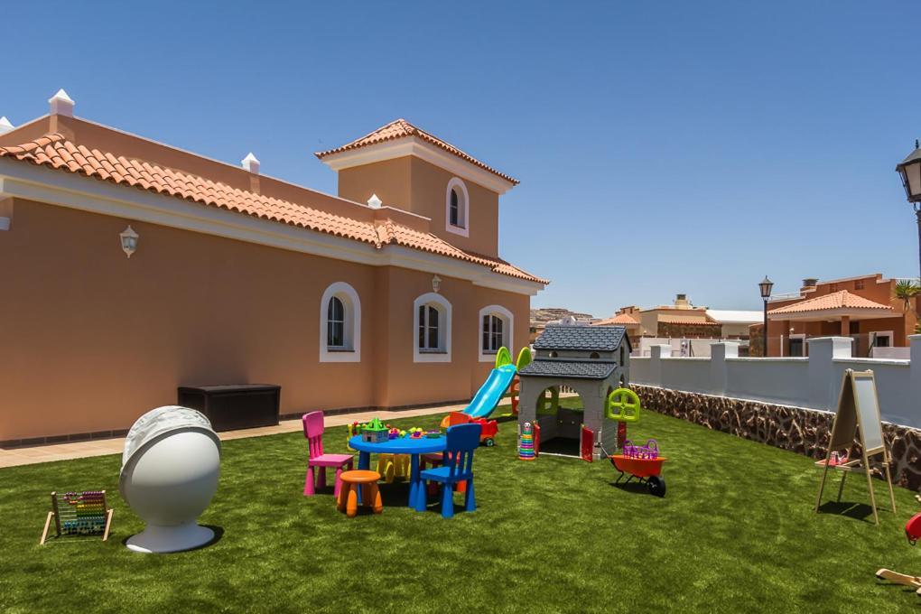 Perfect For Family Holidays With Private Pool, Near Beach And Golf- Villa Ashley 科斯塔德安提瓜 外观 照片